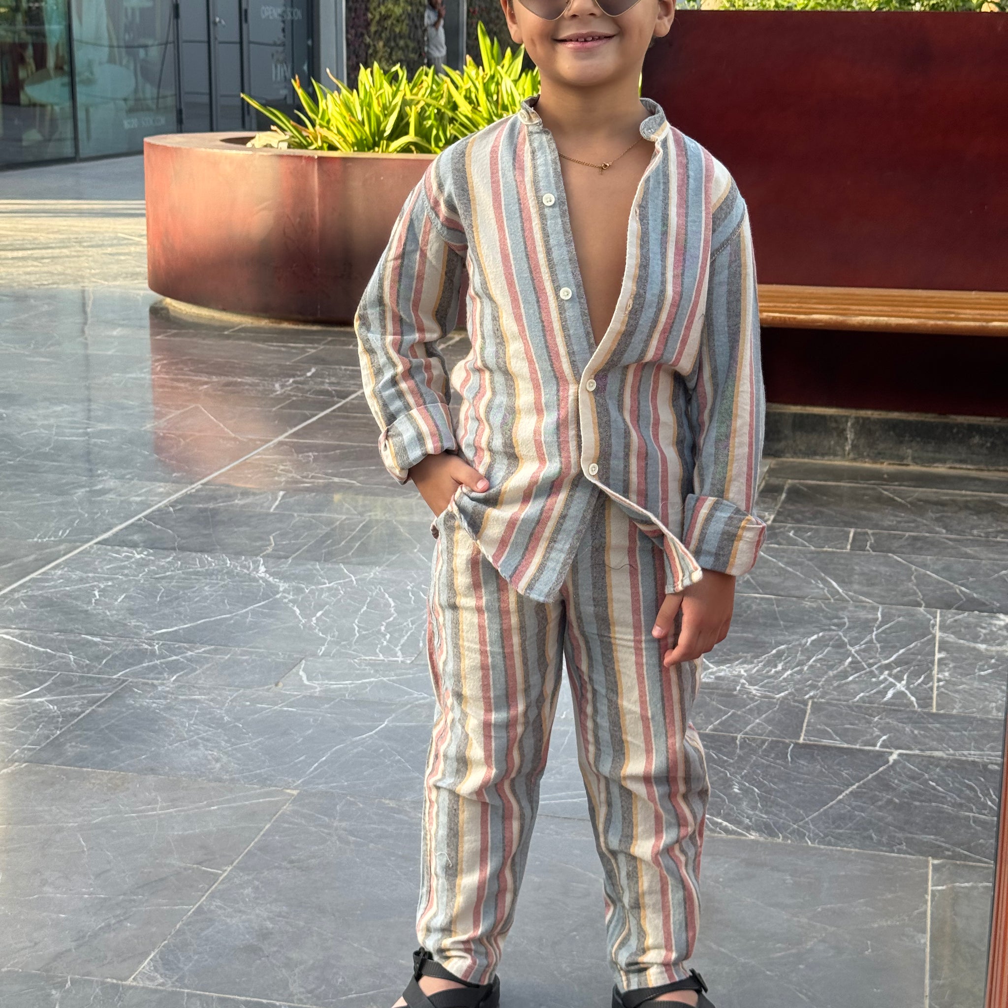 Boys 2 Piece Set - Shirt & Pants - B10